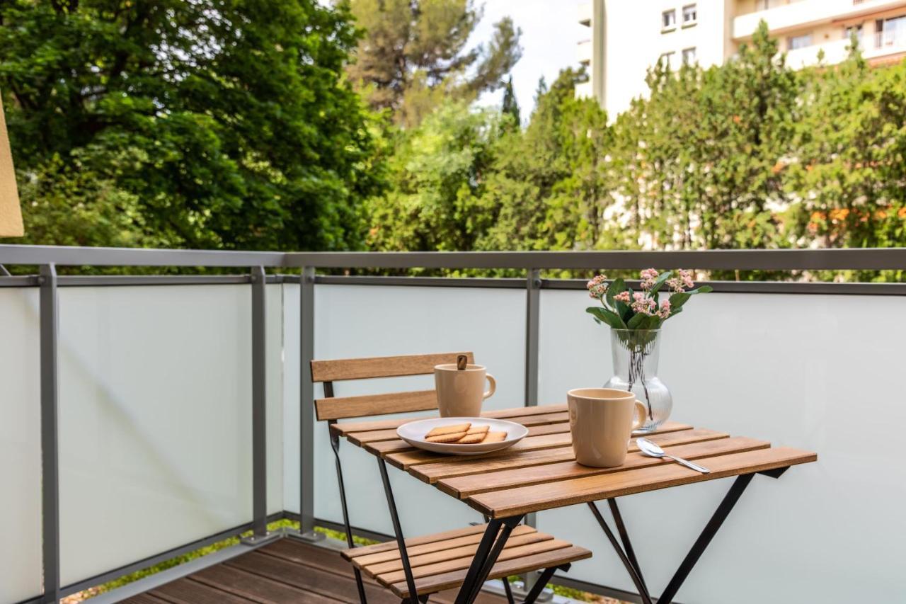 Апартаменты Ovelia Montpellier - Les Balcons De Montcalm Экстерьер фото
