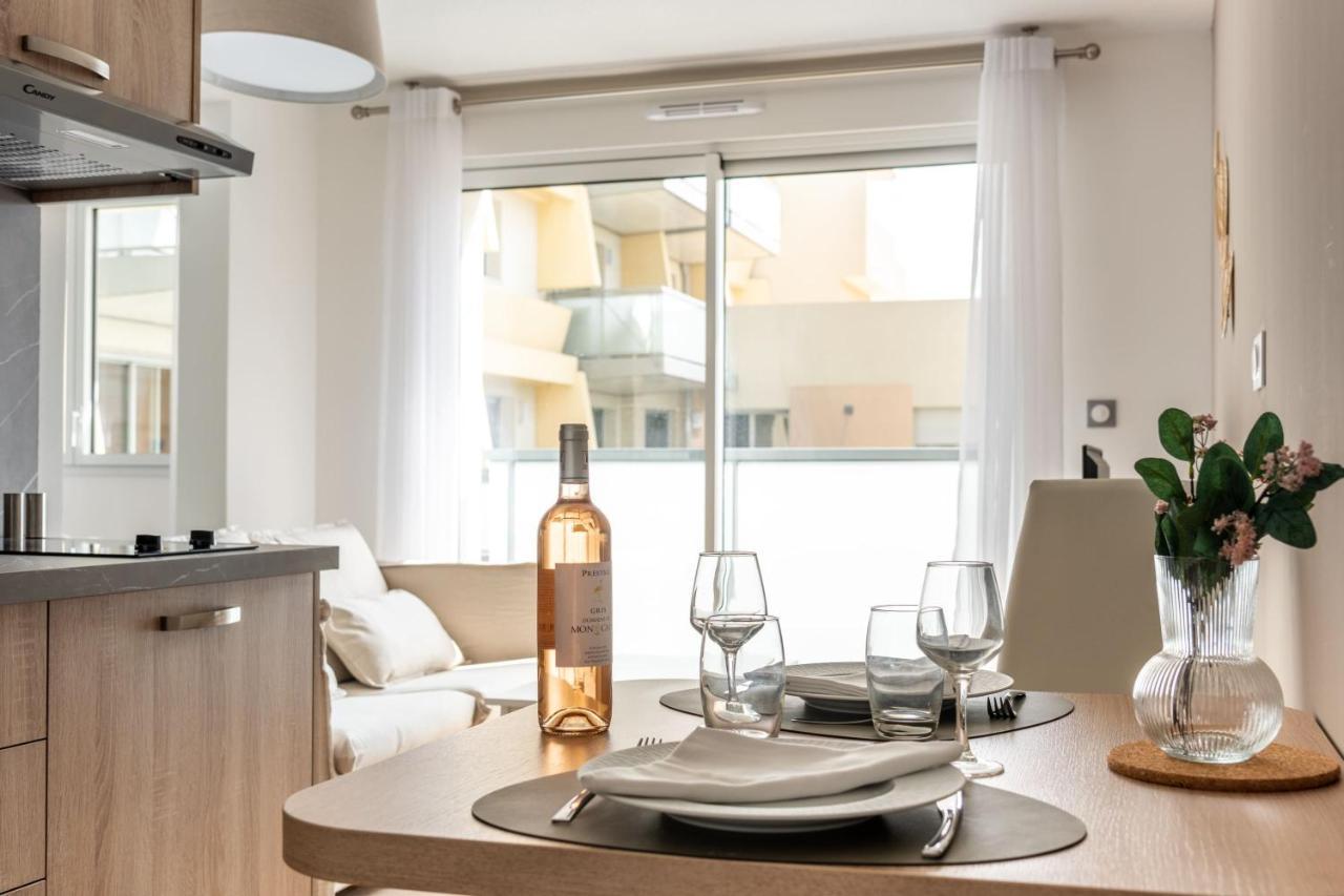 Апартаменты Ovelia Montpellier - Les Balcons De Montcalm Экстерьер фото